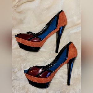 Jessica Simpson high heels